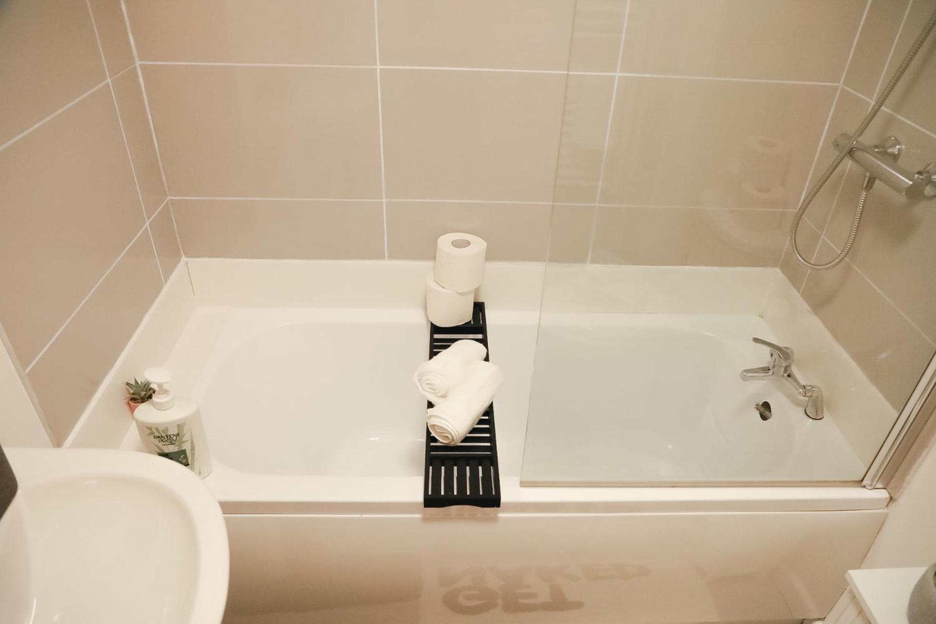1 Bedroom Apartment Bradford City Centre Foster Square Εξωτερικό φωτογραφία